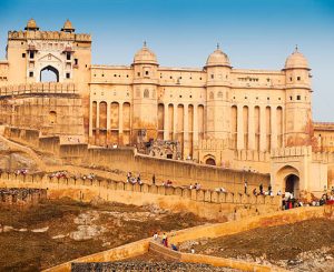 Beautiful Amber Fort in Morning Light. Jaipur, Indiahttp://refer.istockphoto.com/traffic_record.php?lc=056905042431004653&atid=6683%7CBannerID%3D6683%7CReferralMethod%3DLink